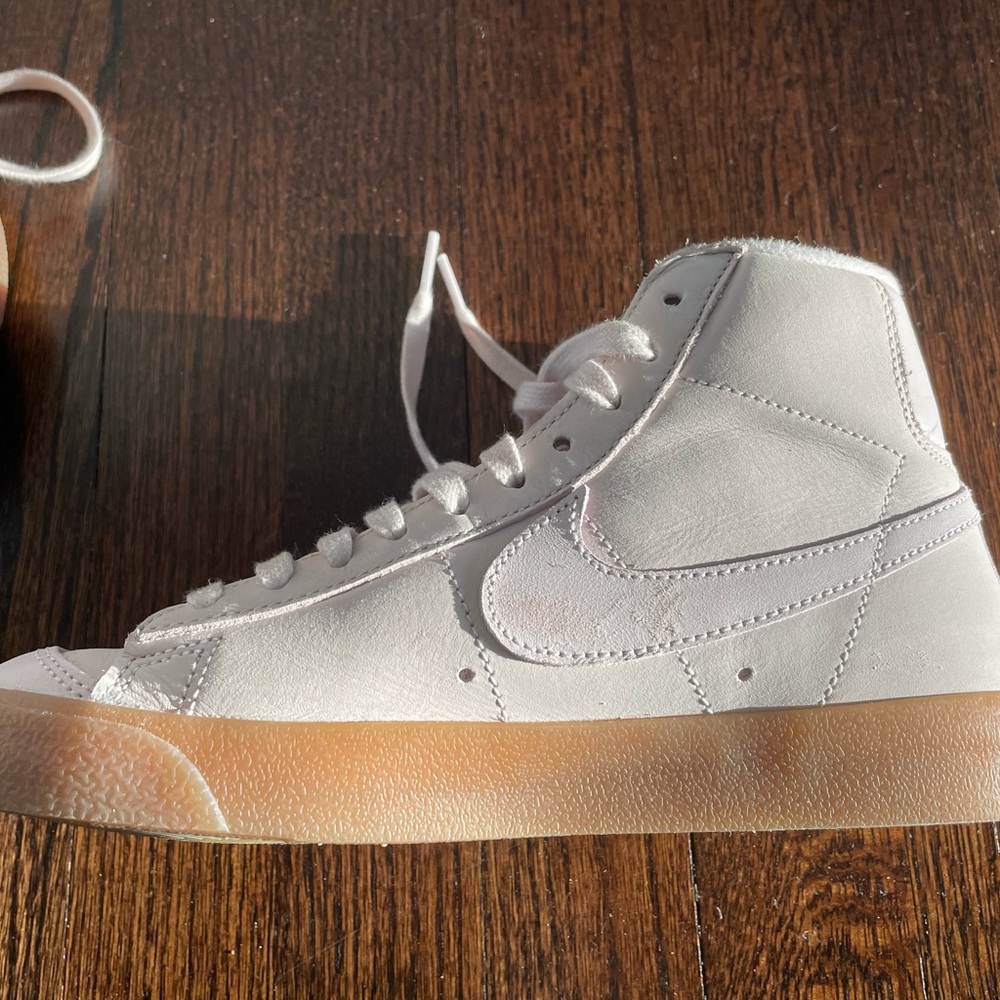 Nike blazer mid premium, pearl pink